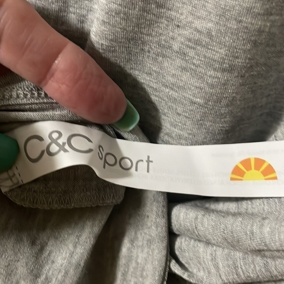 C & C California  women’s long sleeve gray T NWT - Picture 6 of 8